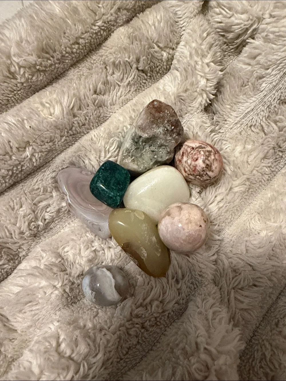 MYSTERY SCOOP - Crystal Confetti ✨